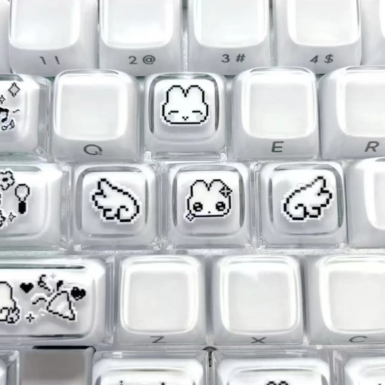 4pcs Cute Pixel Rabbit Express - Gaming Accessories Aesthetic 评论和价格